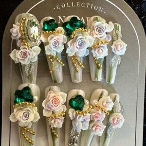 Elegant Floral Nail Art Set with Gem Accents